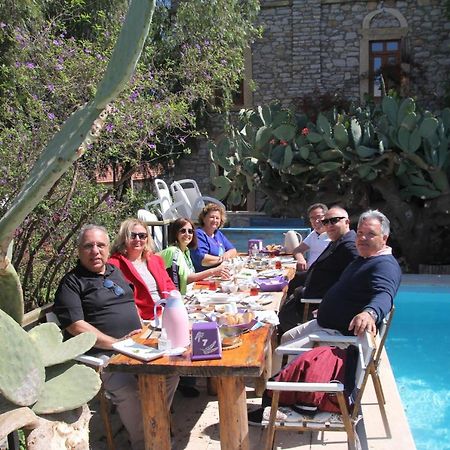 Eski Datca Pansiyon Εξωτερικό φωτογραφία